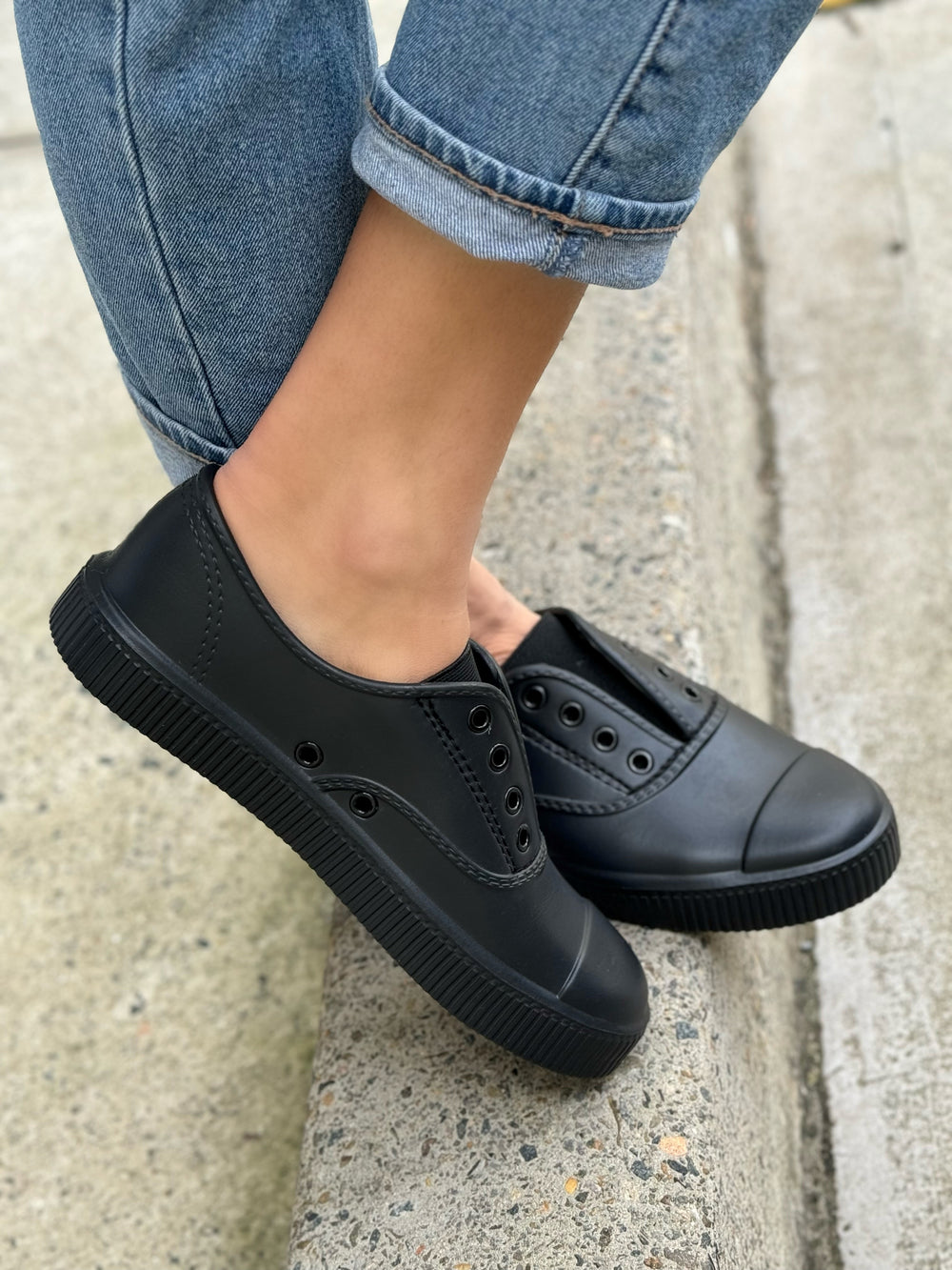 JAFFA - BLACK